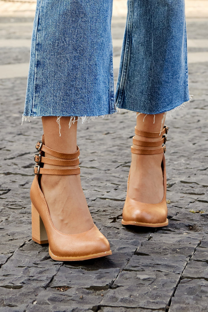 Caa™ | Eleganti sandali lisci con cinturino alla caviglia e tacco spesso per un look sofisticato